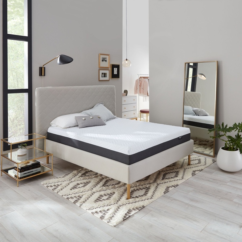 Simmons Beautyrest BRX800 Full 10" Hybrid Coil and Memory Foam MattressinBox