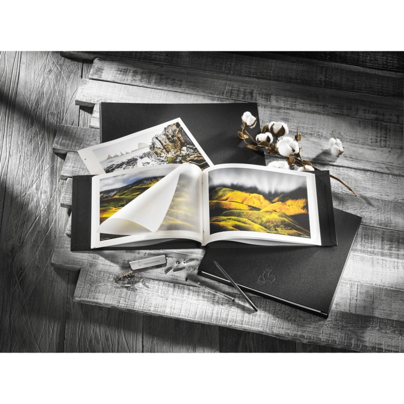 Hahnemuhle Black Linen Album Cover