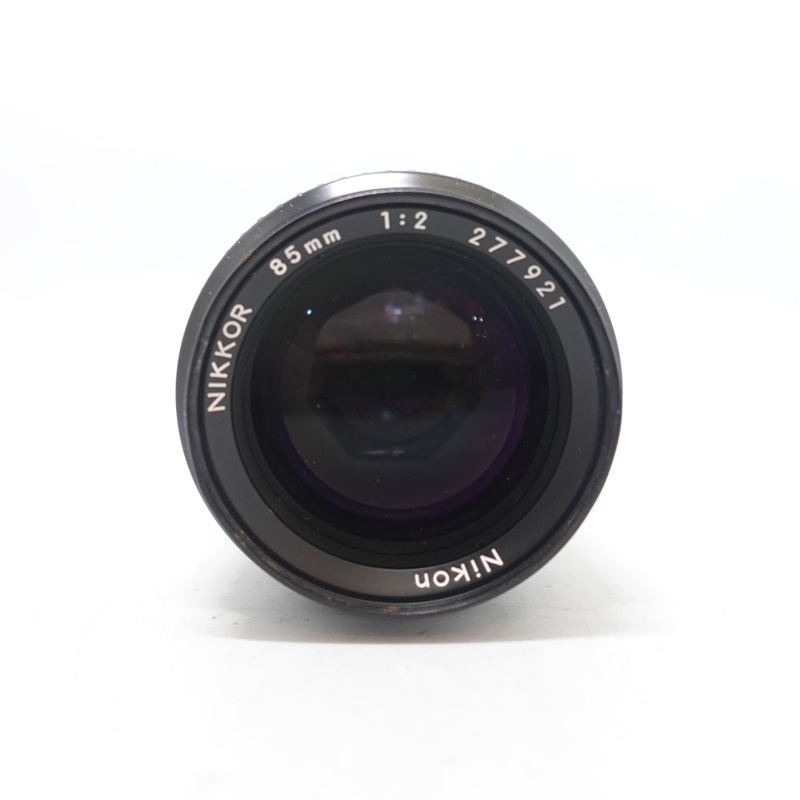 Used Nikon Nikkor AI-S 85mm f/2 Lens | Black | U9