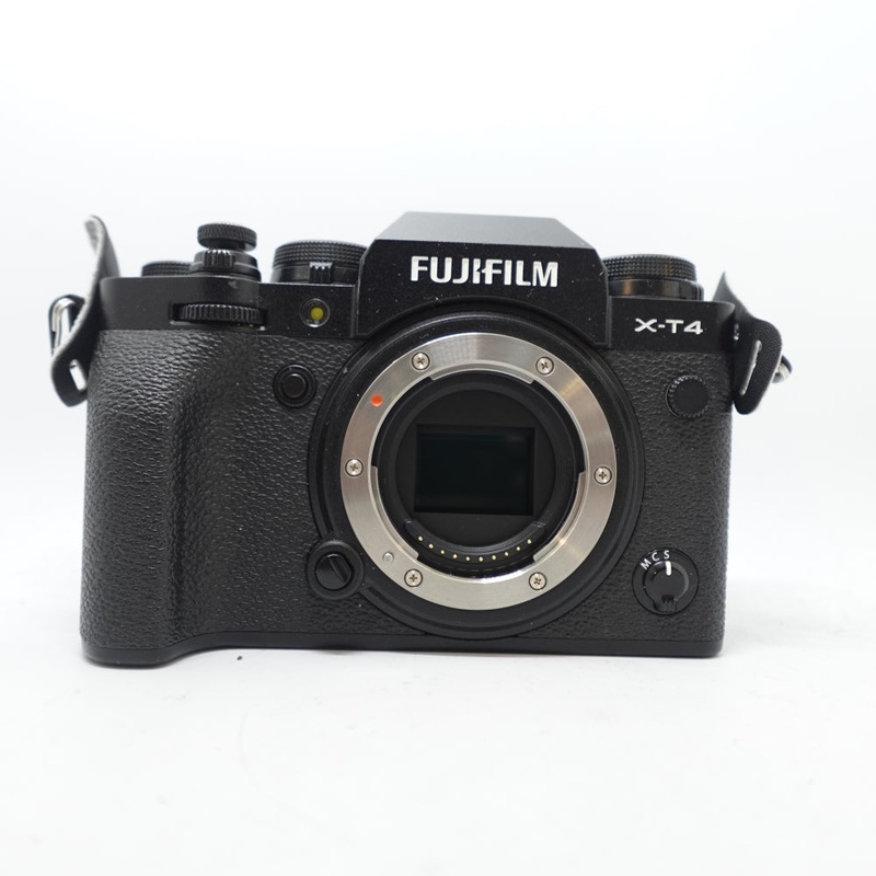 Used Fujifilm X-T4 Mirrorless Digital Camera | Black | U9