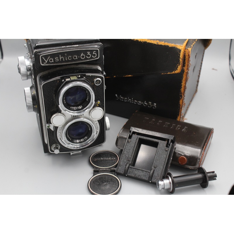 Used Yashica 635 TLR In Case With 35mm Adapter Used Very Good