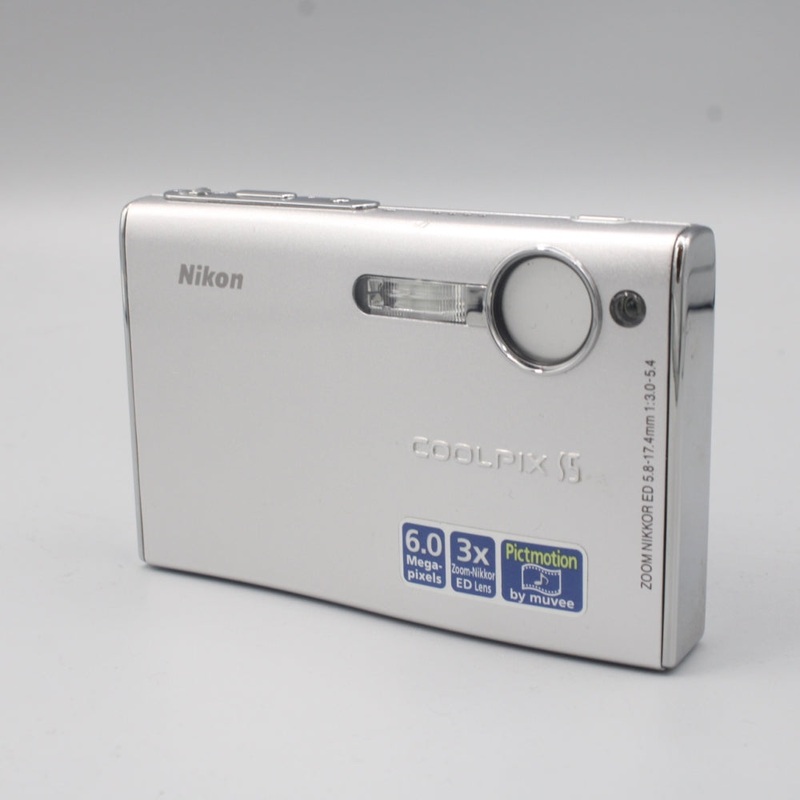 Used Nikon Coolpix S5 Digital Point and Shoot Camera