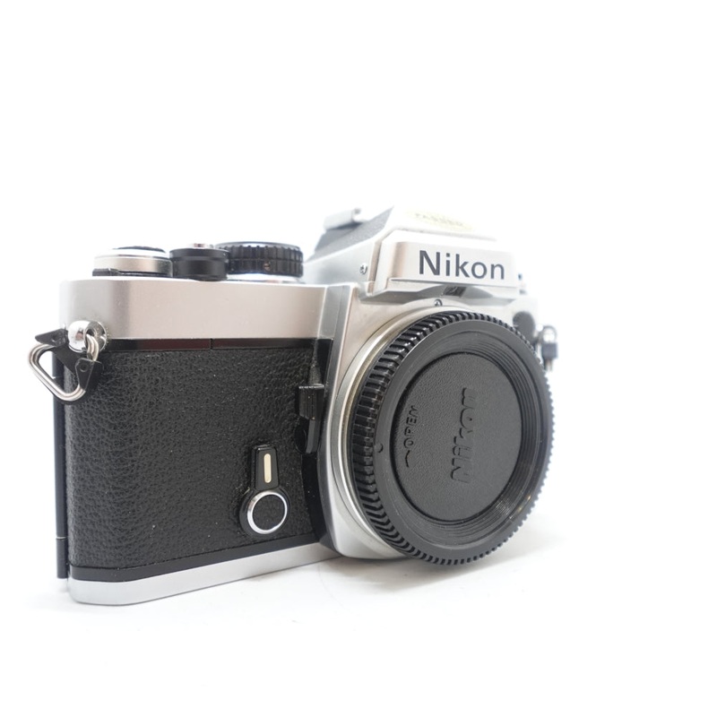 Used Nikon FG-20 35mm SLR Camera Body | Chrome | U9