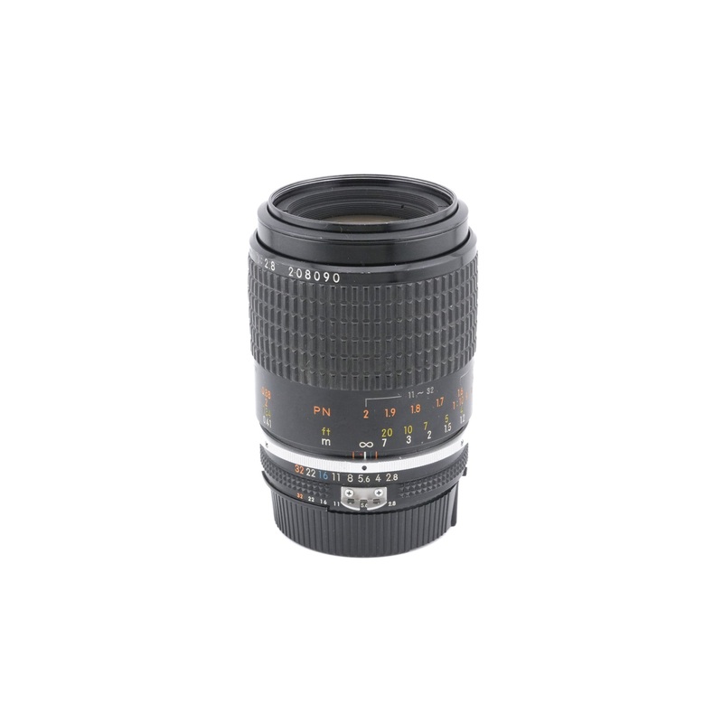 Nikon 105mm f2.8 Micro-Nikkor AI-S