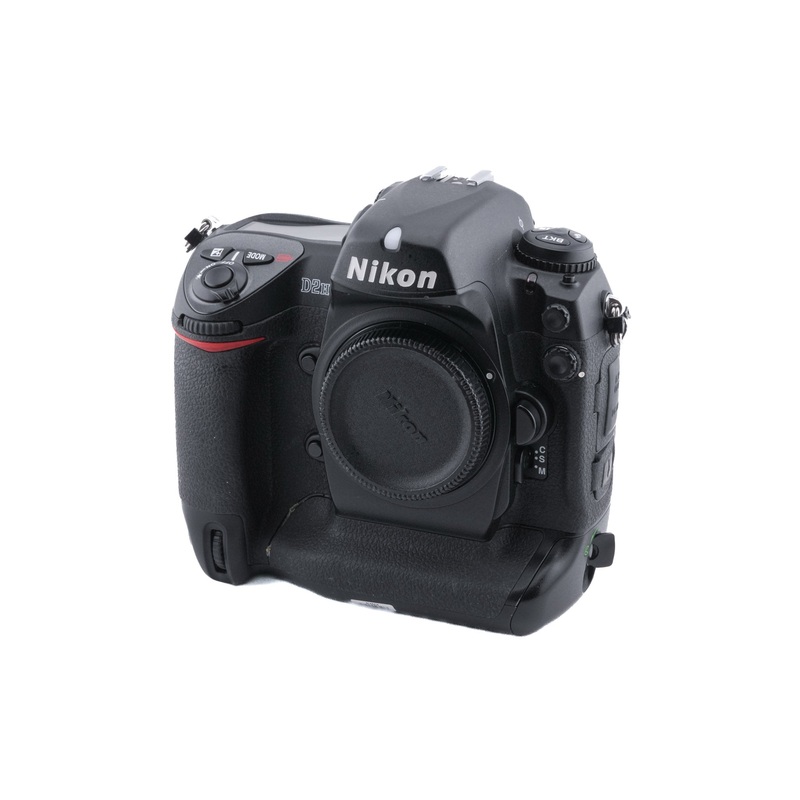 Nikon D2H