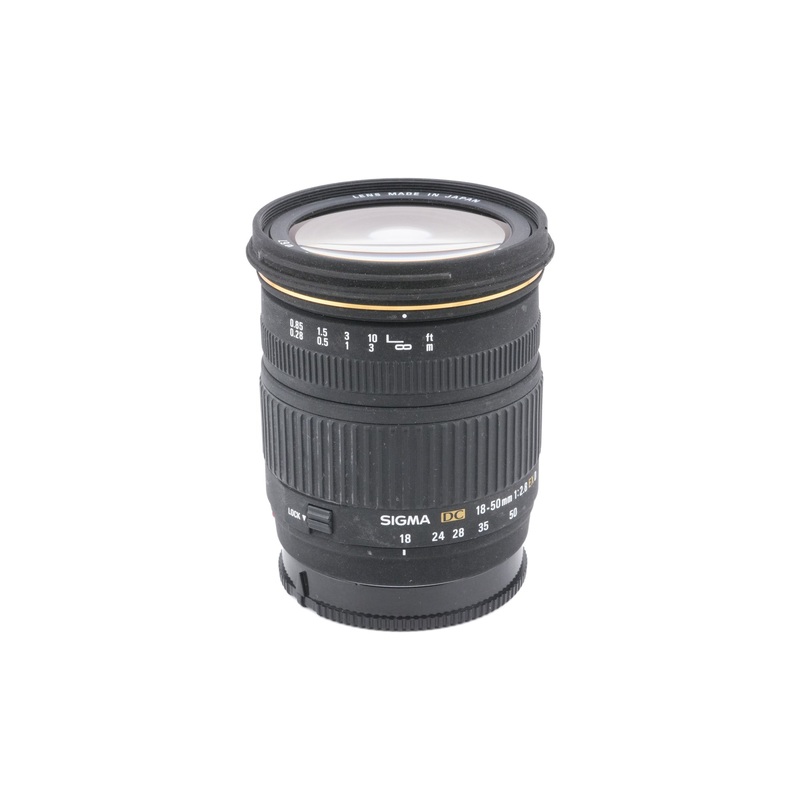 Sigma 18-50mm f2.8 DC EX D
