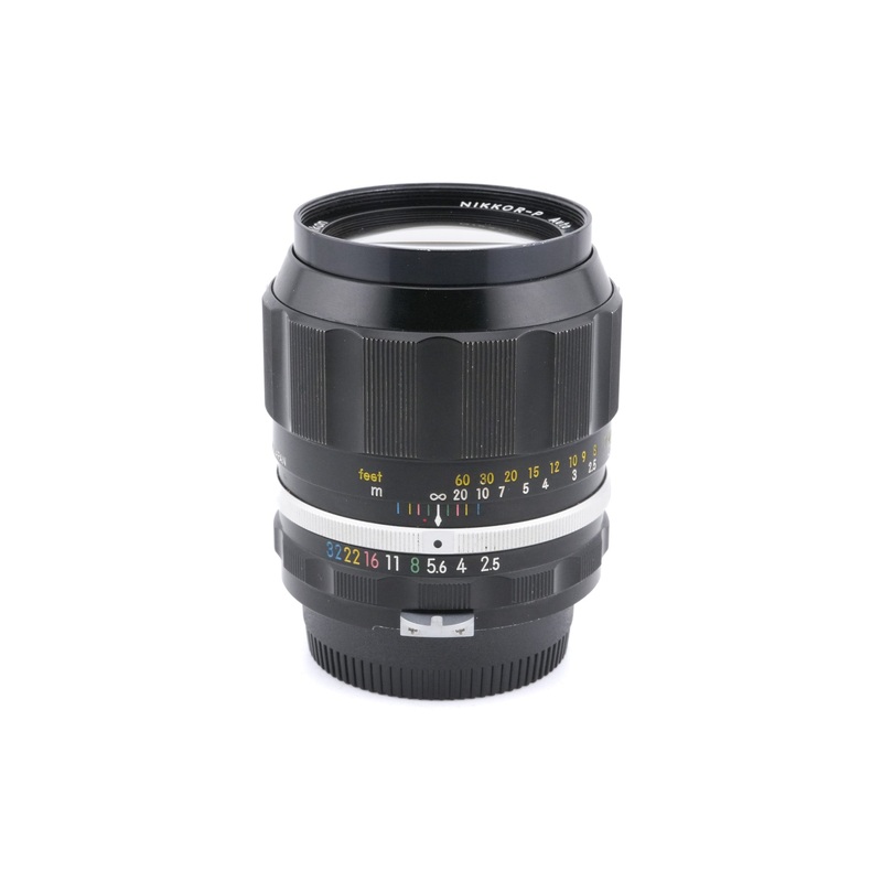 Nikon 105mm f2.5 Nikkor-P Auto Pre-AI