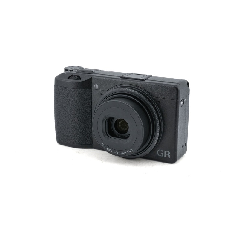 Ricoh GR III