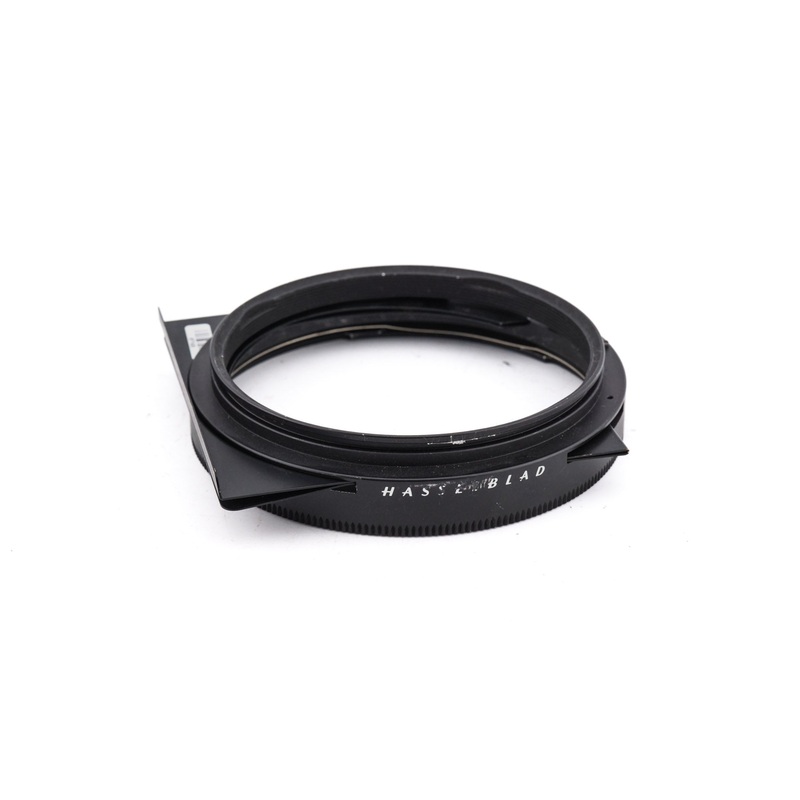 Hasselblad Lens Mounting Ring B70 (40687) + Gelatin Filter Holder (40495)