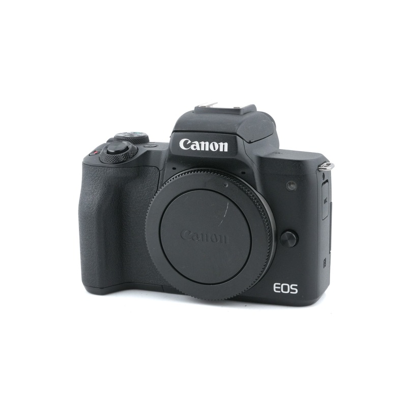 Canon EOS M50