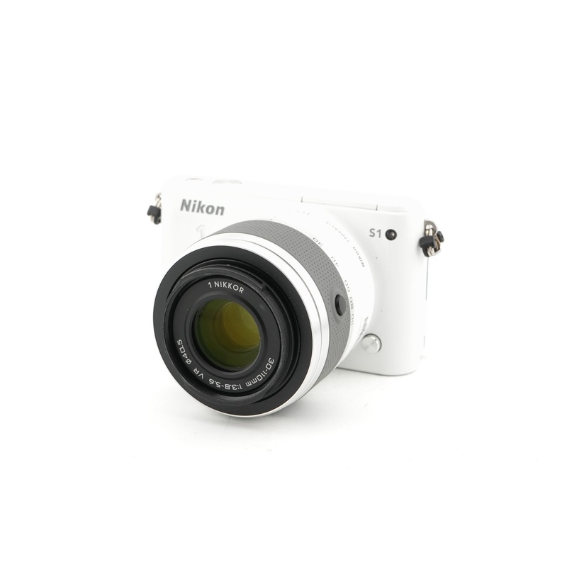 Nikon 1 S1 + 30-110mm f3.8-5.6 VR Nikkor 1