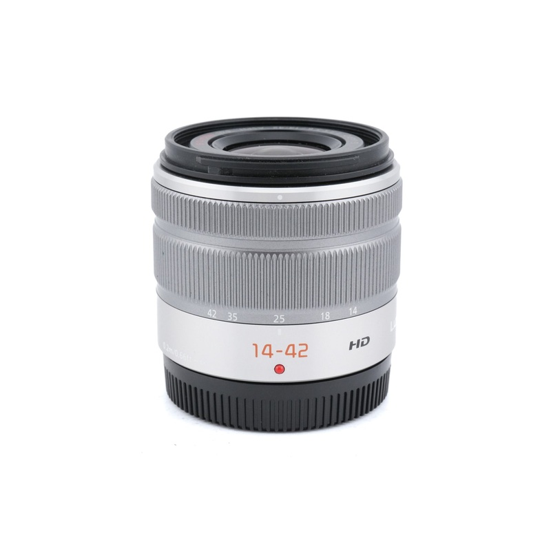 Panasonic 14-42mm f3.5-5.6 G Vario ASPH. Mega O.I.S.