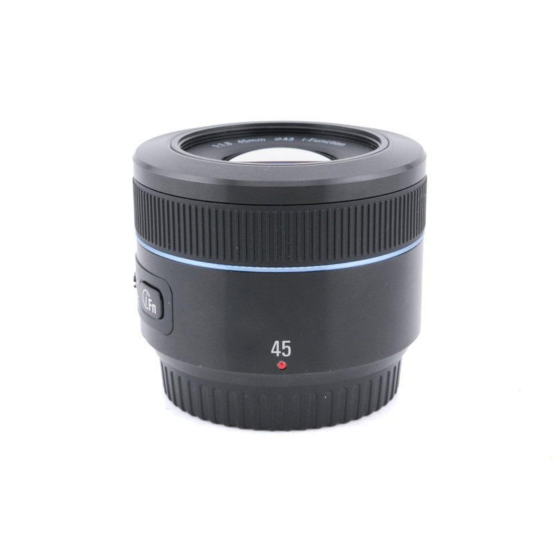 Samsung 45mm f1.8 i-Function