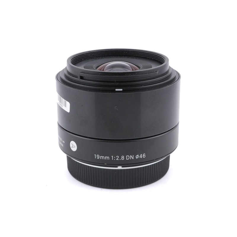 Sigma 19mm f2.8 EX DN