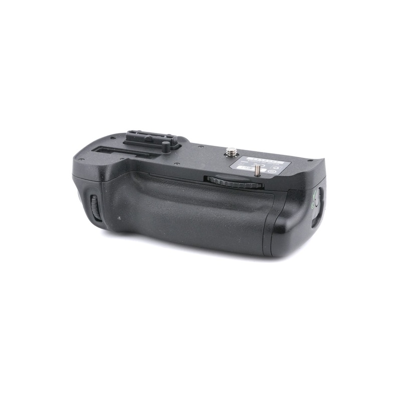 Nikon MB-D14 Multi Battery Power Pack