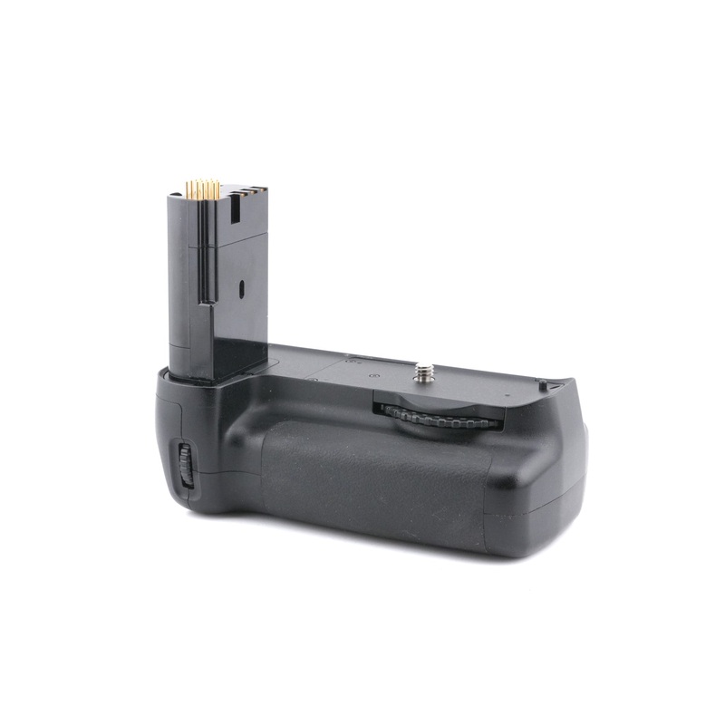 Nikon MB-D80 Multi-Power Battery Pack