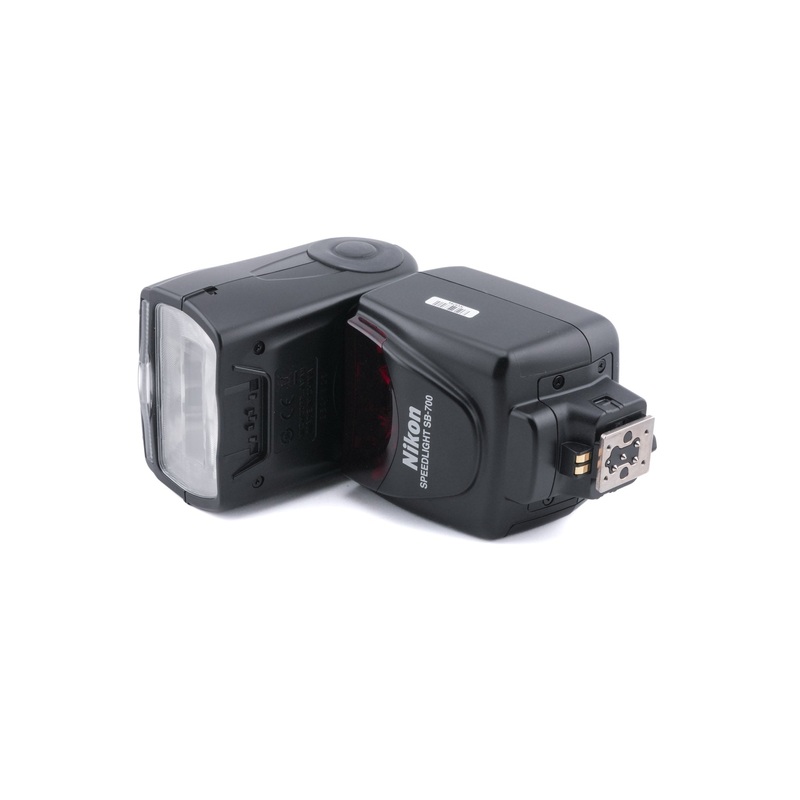 Nikon SB-700 Speedlight