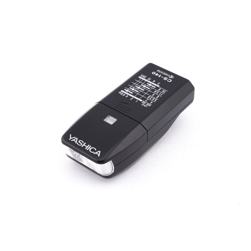 Yashica CS-140 Flash